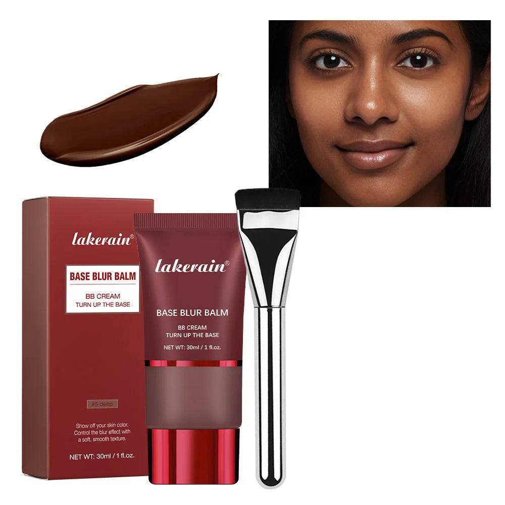 Blur Base Balm with Applicator Brush for a Natural Matte Finish