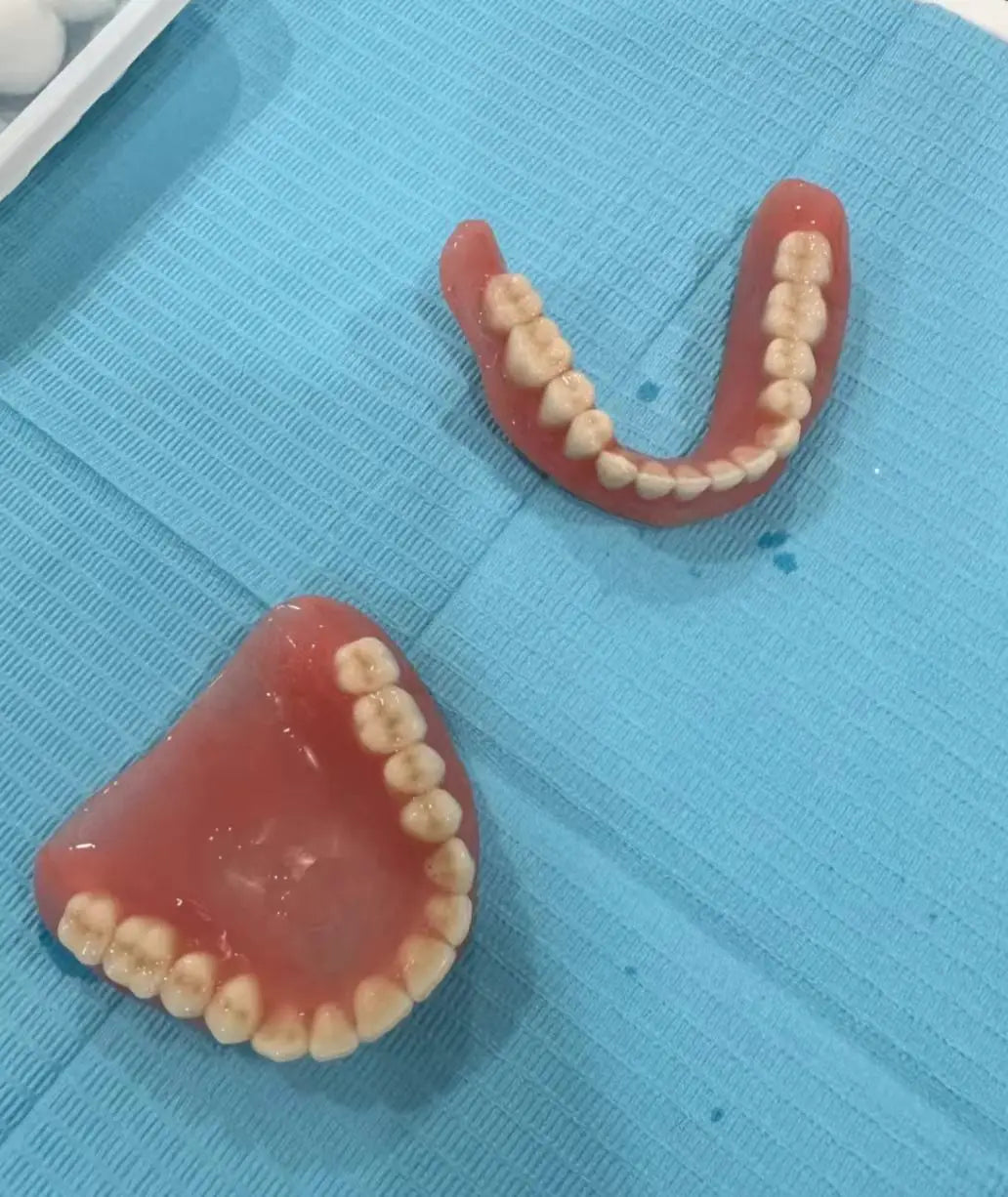 Temporary Silicone Denture Set for Instant Natural Smile - 8