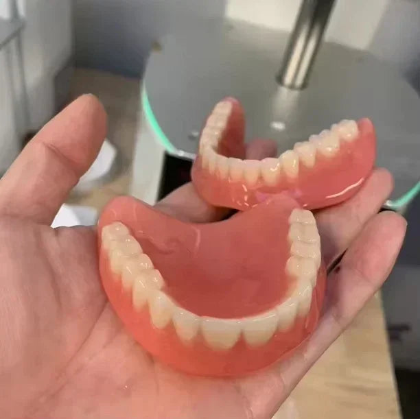 Full Mouth Denture Set with Storage Case for a Comfortable Fit - 7
